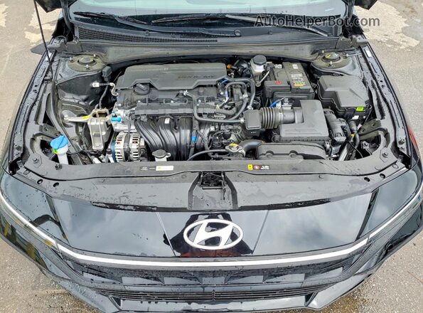 KMHLM4DG8TU104440 2026 HYUNDAI ELANTRA Black Widok wnętrza z tyłu