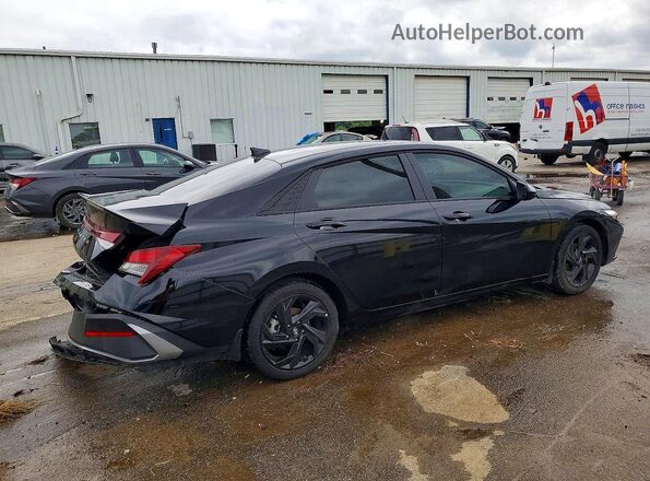 KMHLM4DG8TU104440 2026 HYUNDAI ELANTRA Black Tył prawy