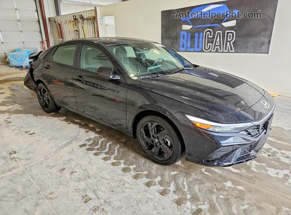KMHLM4DG8TU207910 2026 HYUNDAI ELANTRA Black 