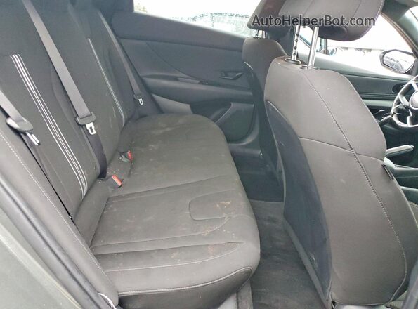 KMHLM4DGXSU925652 2025 HYUNDAI ELANTRA Gray Widok tylnych siedzeń