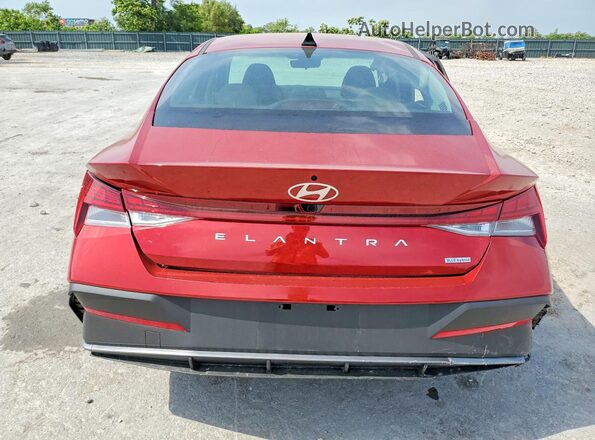 KMHLM4DJ4TU192236 2026 HYUNDAI ELANTRA Red Vista trasera
