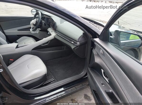 KMHLP4AG5PU462936 2023 HYUNDAI ELANTRA Black Front interior view