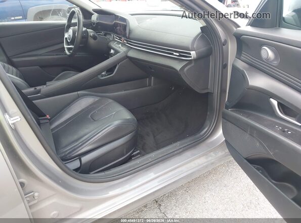 KMHLP4AG9PU495941 2023 HYUNDAI ELANTRA Gray წინა სალონის ხედი