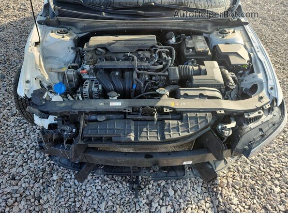 KMHLP4DG0RU673847 2024 HYUNDAI ELANTRA White უკანა სალონის ხედი