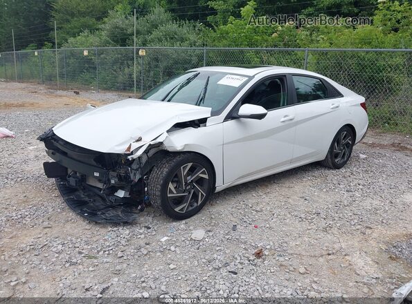 KMHLP4DG1RU795830 2024 HYUNDAI ELANTRA White Передня ліва чверть