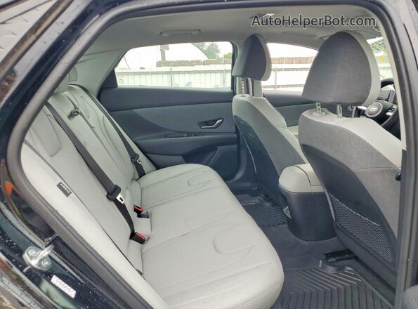 KMHLP4DGXRU801012 2024 HYUNDAI ELANTRA Черный Вид задних сидений