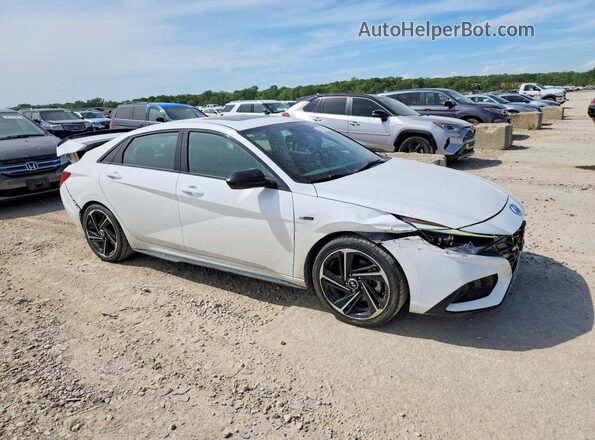 KMHLR4AF0PU587182 2023 HYUNDAI ELANTRA White Передня права чверть