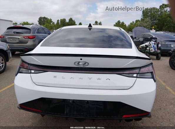 KMHLR4AF1NU271397 2022 HYUNDAI ELANTRA White 