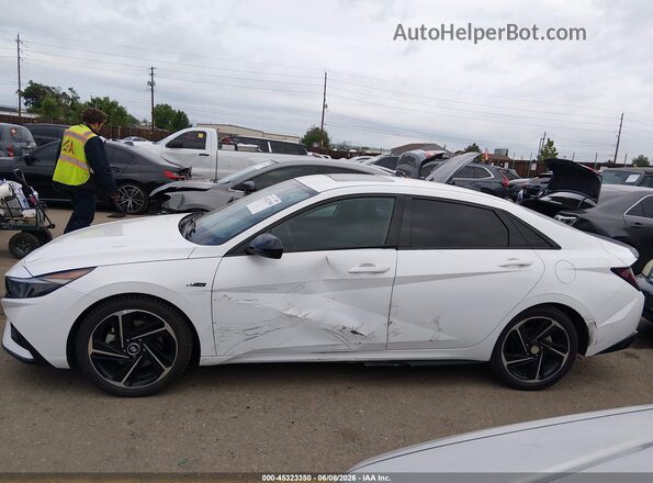 KMHLR4AF1NU271397 2022 HYUNDAI ELANTRA White 