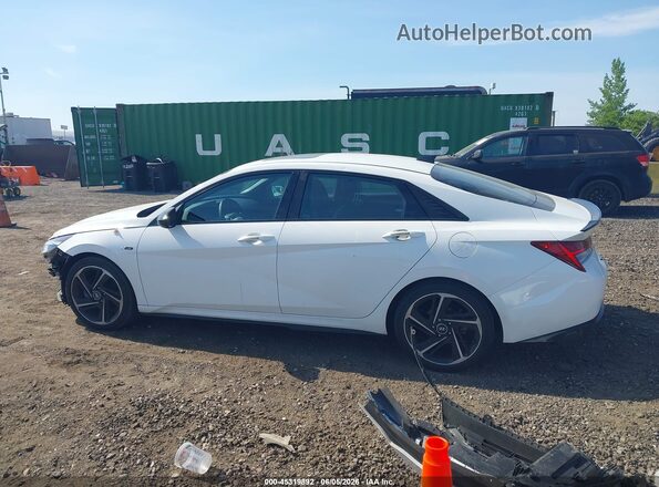 KMHLR4AF2PU543149 2023 HYUNDAI ELANTRA White Панорамний вид салону 360°
