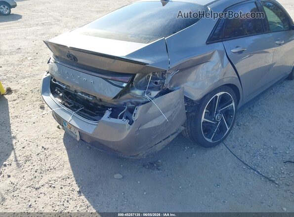 KMHLR4AF4NU313352 2022 HYUNDAI ELANTRA Gray Widok z przodu