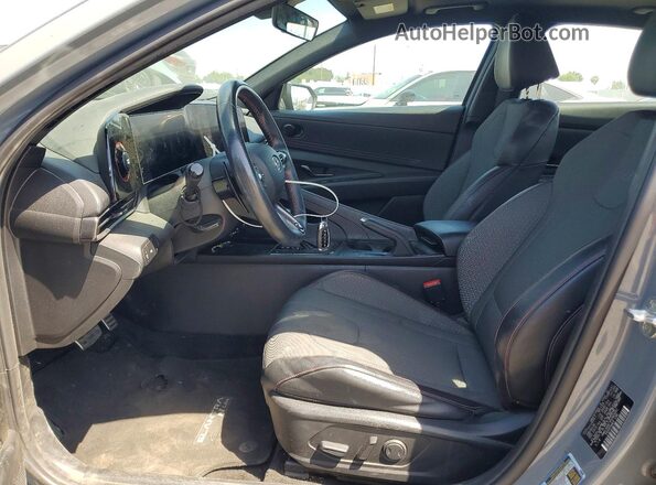 KMHLR4AF7PU383091 2023 HYUNDAI ELANTRA Серый Вид салона спереди