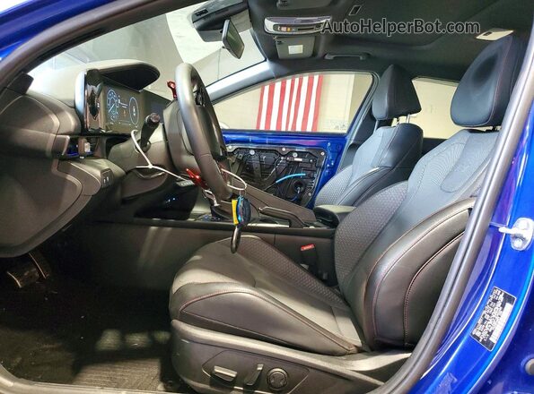 KMHLR4DF1SU952490 2025 HYUNDAI ELANTRA Blue Vista interior delantera