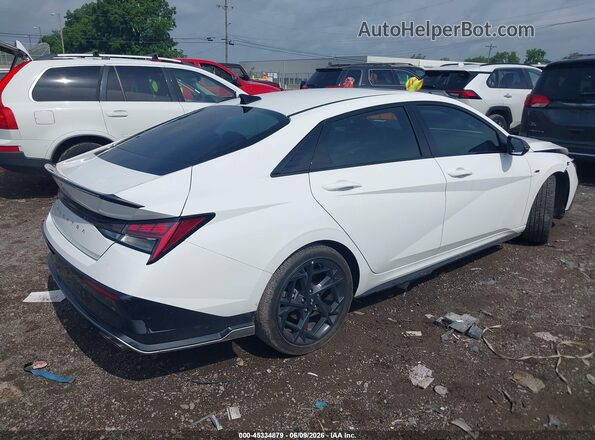 KMHLR4DF2SU927792 2025 HYUNDAI ELANTRA White უკანა მარჯვენა
