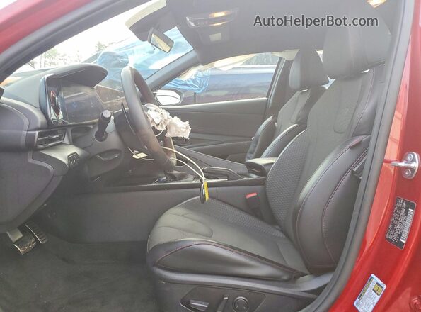 KMHLR4DF3SU926974 2025 HYUNDAI ELANTRA Red Front interior view