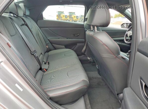 KMHLR4DF6TU106325 2026 HYUNDAI ELANTRA Gray Вид задніх сидінь
