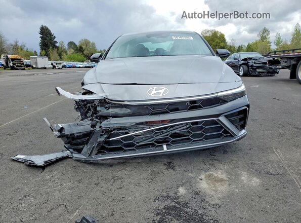 KMHLR4DF6TU106325 2026 HYUNDAI ELANTRA Gray Вид спереду