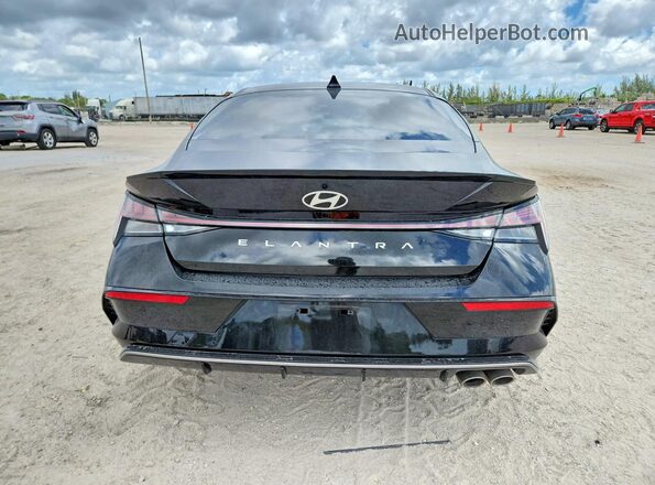 KMHLR4DF8SU886505 2025 HYUNDAI ELANTRA Black 