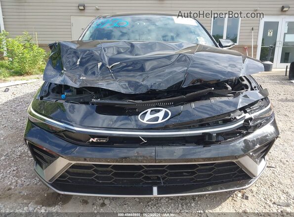 KMHLR4DF9SU951233 2025 HYUNDAI ELANTRA Black ხელსაწყოთა პანელის ხედი