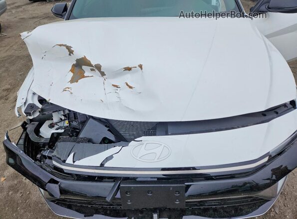 KMHLR4DFXTU111589 2026 HYUNDAI ELANTRA White უკანა სალონის ხედი