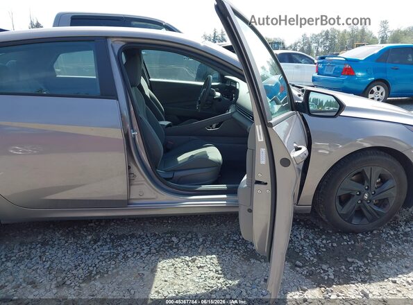 KMHLS4AG1NU299097 2022 HYUNDAI ELANTRA Серый Вид салона спереди
