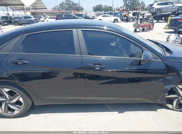 KMHLS4AG1PU427518 2023 HYUNDAI ELANTRA Black Вид задньої частини салону