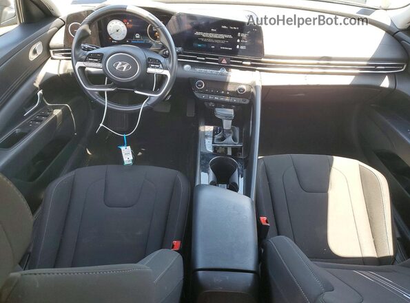 KMHLS4AG1PU558013 2023 HYUNDAI ELANTRA Black Առջևի վահանակի տեսք
