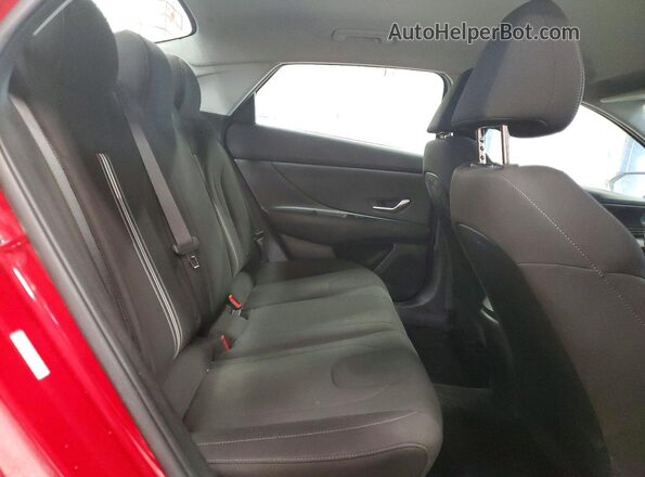 KMHLS4AG2PU459247 2023 HYUNDAI ELANTRA Red Vista de los asientos traseros