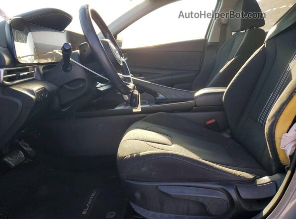 KMHLS4AG6PU613734 2023 HYUNDAI ELANTRA Silver Սալոնի դիմացի տեսք