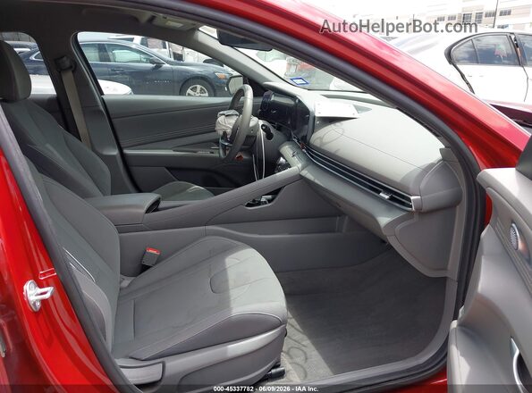 KMHLS4AG8PU563919 2023 HYUNDAI ELANTRA Red წინა სალონის ხედი
