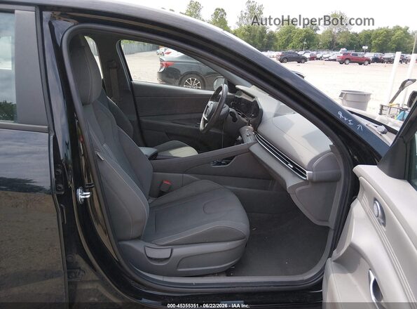 KMHLS4AG9PU551648 2023 HYUNDAI ELANTRA Black Սալոնի դիմացի տեսք
