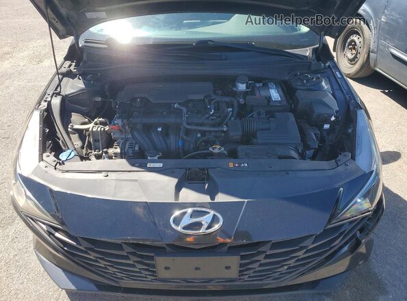 KMHLS4AGXNU245040 2022 HYUNDAI ELANTRA Black Вид задньої частини салону