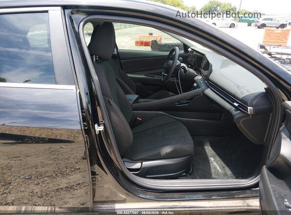 KMHLS4DG0RU688895 2024 HYUNDAI ELANTRA Black Front interior view