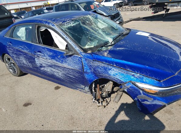 KMHLS4DG0SU892246 2025 HYUNDAI ELANTRA Blue Вид спереду
