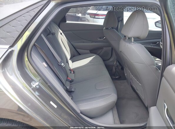 KMHLS4DG1RU731804 2024 HYUNDAI ELANTRA Gray VIN კოდის სტიკერის ხედი