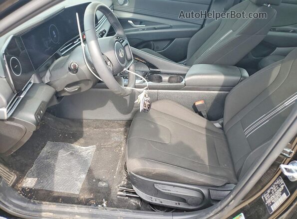 KMHLS4DG1SU897259 2025 HYUNDAI ELANTRA Black Սալոնի դիմացի տեսք