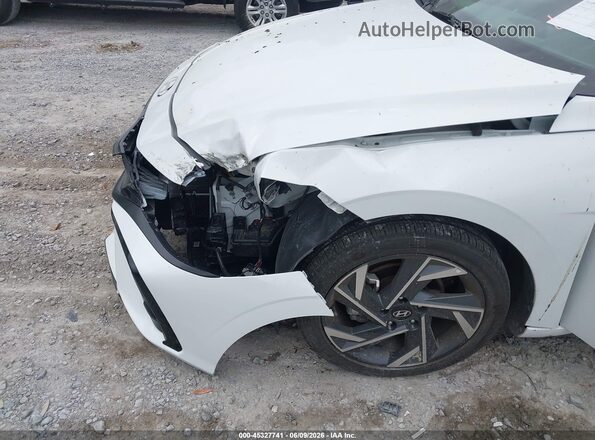 KMHLS4DG1SU924573 2025 HYUNDAI ELANTRA White 