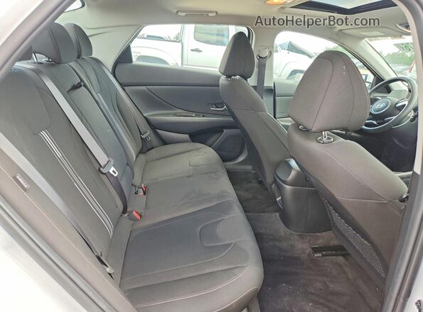 KMHLS4DG2SU007030 2025 HYUNDAI ELANTRA White Widok komory silnika