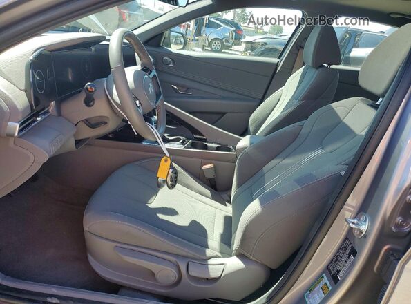 KMHLS4DG2SU890496 2025 HYUNDAI ELANTRA Gray Widok wnętrza z przodu