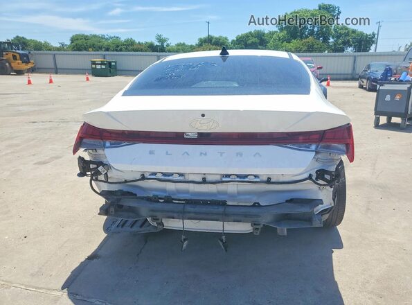 KMHLS4DG2SU953371 2025 HYUNDAI ELANTRA White Vista trasera