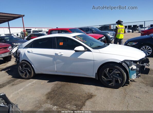 KMHLS4DG3RU718259 2024 HYUNDAI ELANTRA White Սալոնի 360 աստիճան տեսք