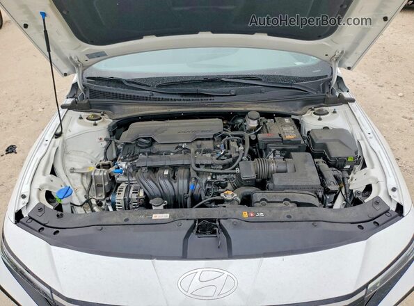 KMHLS4DG3SU894282 2025 HYUNDAI ELANTRA Белый Вид задней части салона