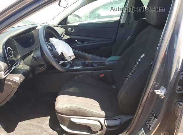 KMHLS4DG4RU652756 2024 HYUNDAI ELANTRA Серый Вид салона спереди