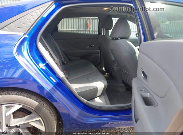 KMHLS4DG4SU005778 2025 HYUNDAI ELANTRA Blue Vista de la etiqueta del VIN