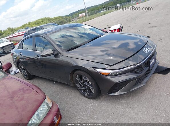 KMHLS4DG5SU948021 2025 HYUNDAI ELANTRA Black Rear interior view