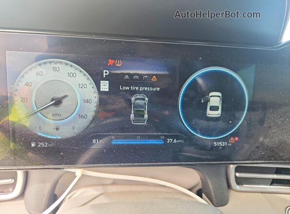 KMHLS4DG5SU967099 2025 HYUNDAI ELANTRA Red Instrument cluster view