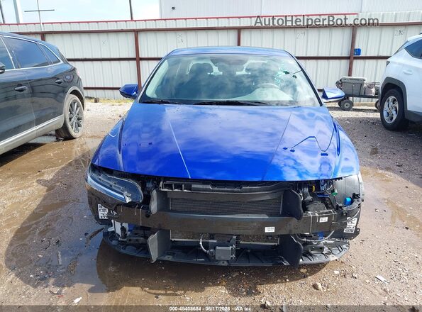 KMHLS4DG6SU031041 2025 HYUNDAI ELANTRA Blue Вид задньої частини салону