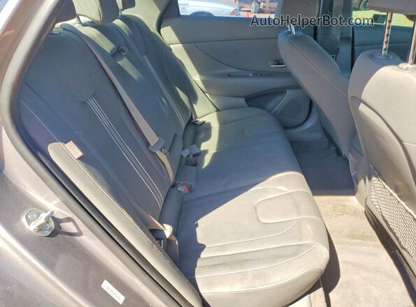 KMHLS4DG7RU732858 2024 HYUNDAI ELANTRA Gray Հետևի նստատեղերի տեսք