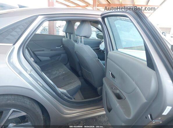 KMHLS4DG7SU910872 2025 HYUNDAI ELANTRA Gray Vista de la etiqueta del VIN
