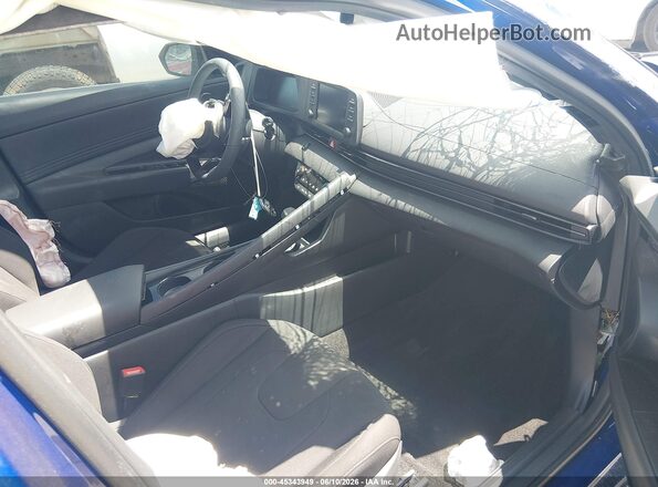 KMHLS4DG8TU132275 2026 HYUNDAI ELANTRA Blue Widok wnętrza z przodu